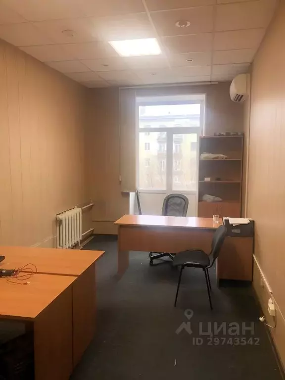 Офис в Санкт-Петербург Кузнецовская ул., 21 (18 м) - Фото 0