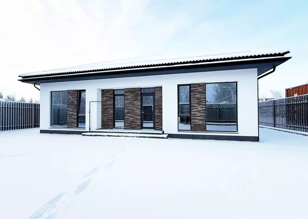 Коттедж в Ленинградская область, Всеволожский район, Бугровское ... - Фото 1