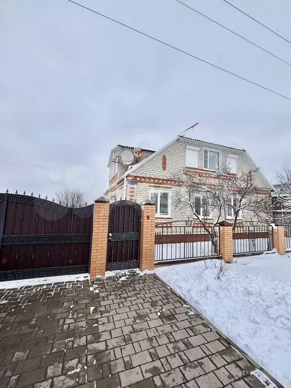Дом 168,2 м на участке 9,9 сот. - Фото 0