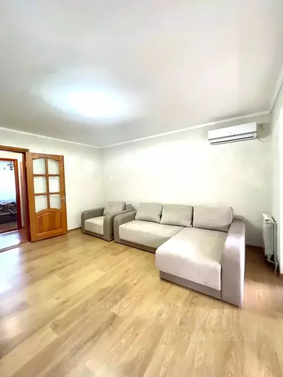 2-к кв. Крым, Феодосия ул. Дружбы, 20 (50.0 м) - Фото 1