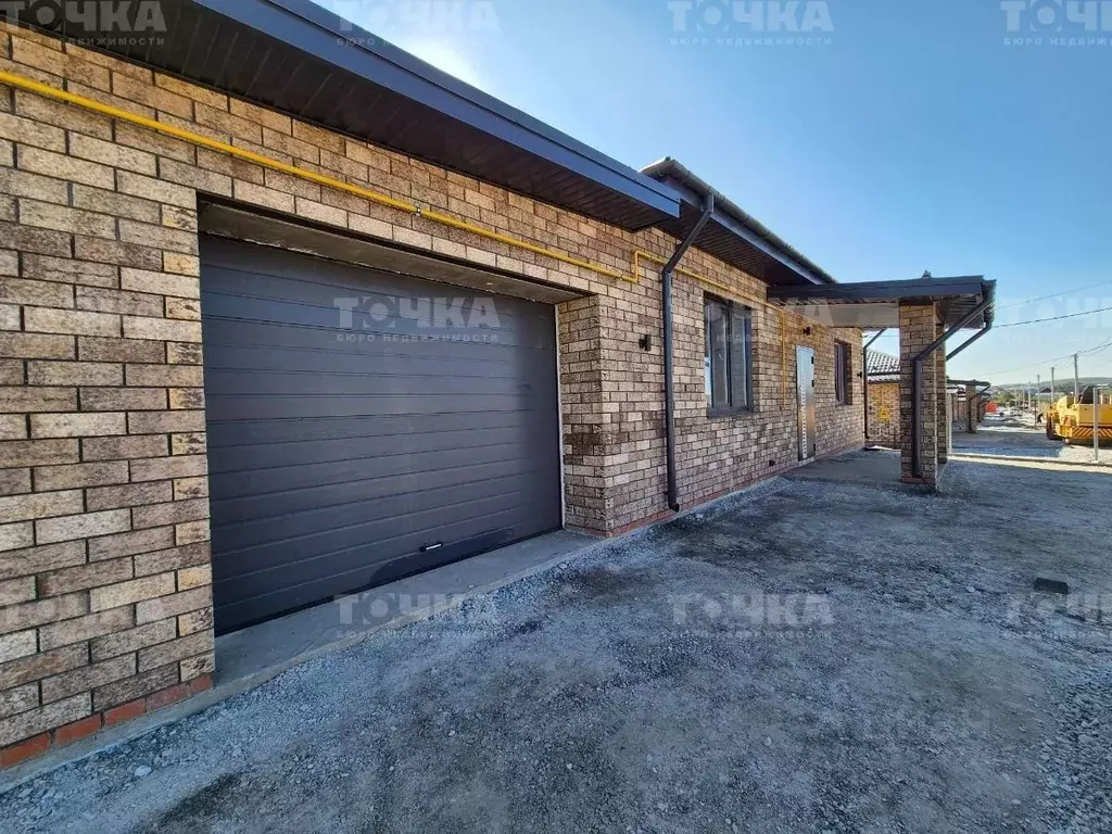 Дом в Челябинская область, Чебаркульский муниципальный округ, д. ... - Фото 2