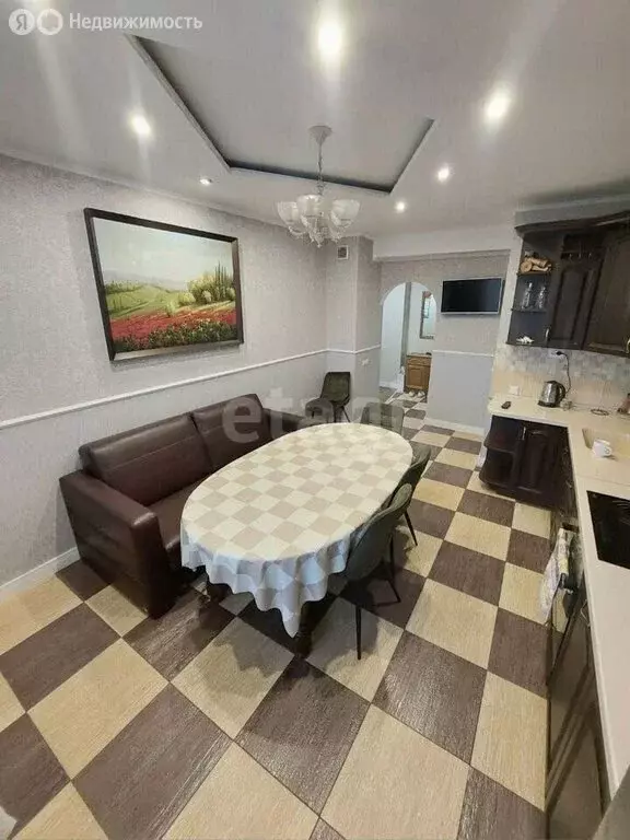 3-комнатная квартира: Калининград, Киевская улица, 120А (85.6 м) - Фото 1