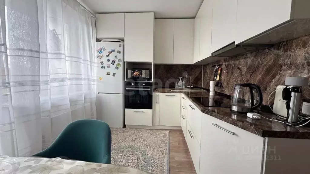 1-к кв. Тюменская область, Тюмень ул. Павла Шарова, 1к1 (37.1 м) - Фото 1