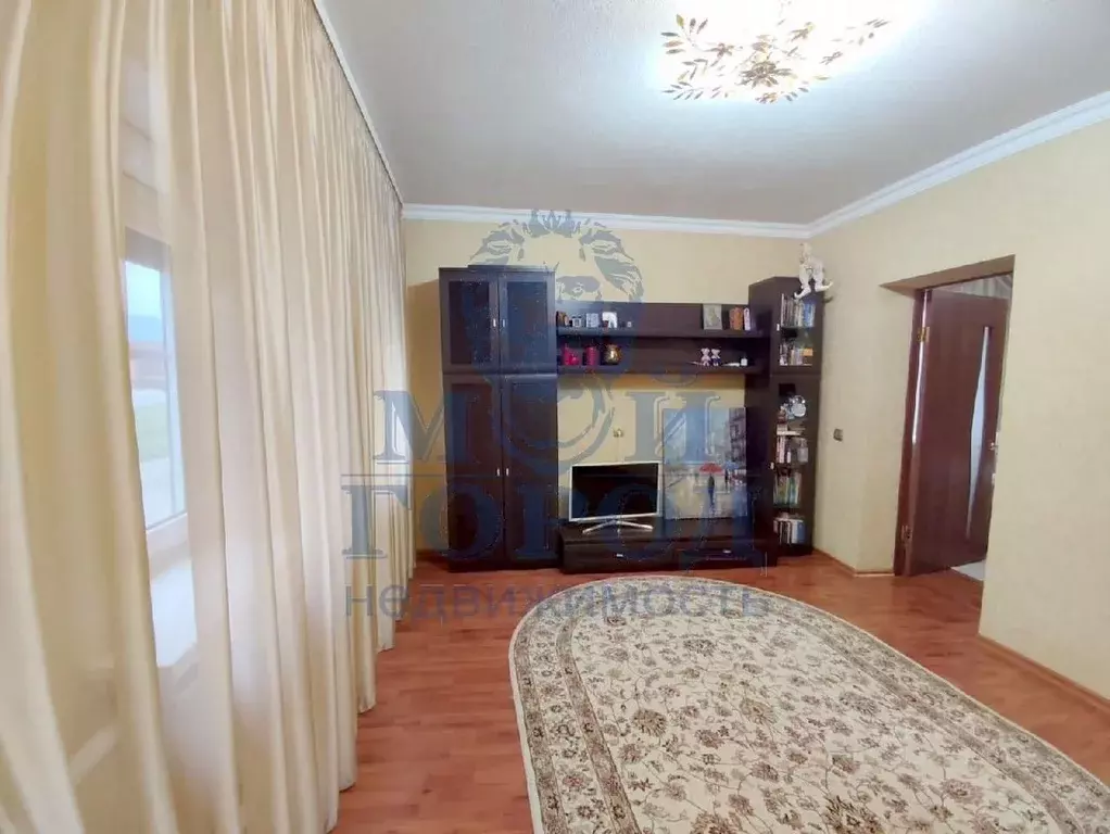 Дом в Ростовская область, Батайск Коммунистическая ул. (83 м) - Фото 1