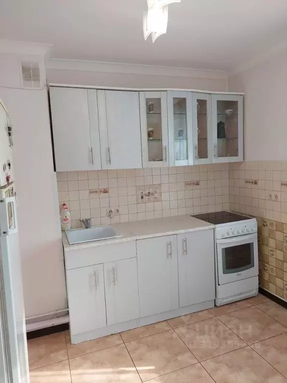 1-к кв. Омская область, Омск Машиностроительная ул., 5/1 (38.0 м) - Фото 1