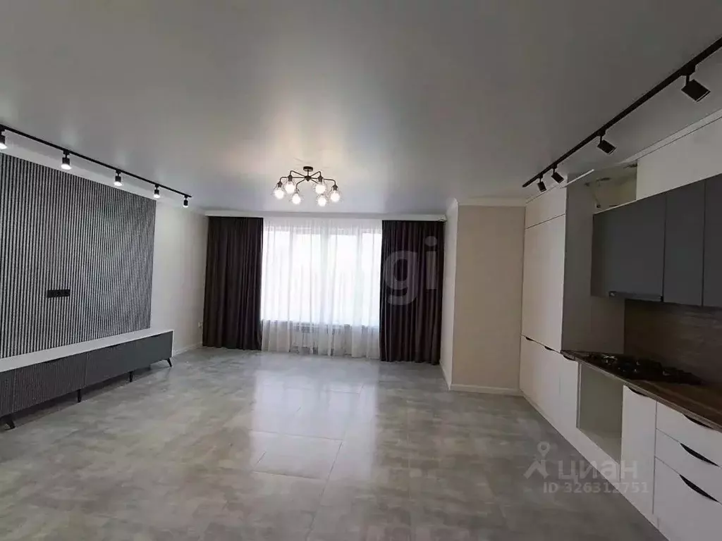 Дом в Ставропольский край, Михайловск Шпаковский район, пер. ... - Фото 1