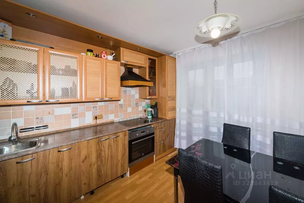 4-к кв. Иркутская область, Иркутск ул. Мира, 100 (88.0 м) - Фото 1