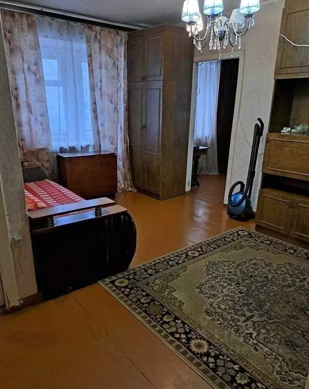 2-к кв. Свердловская область, Екатеринбург ул. Фурманова, 122 (47.0 м) - Фото 0