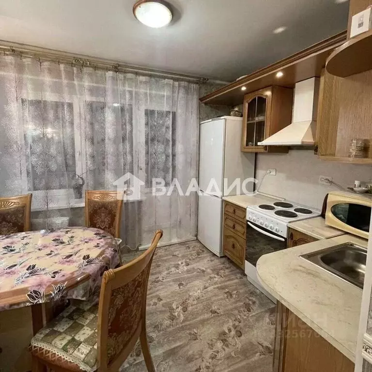 4-к кв. Бурятия, Улан-Удэ ул. Шумяцкого, 6 (70.3 м) - Фото 2