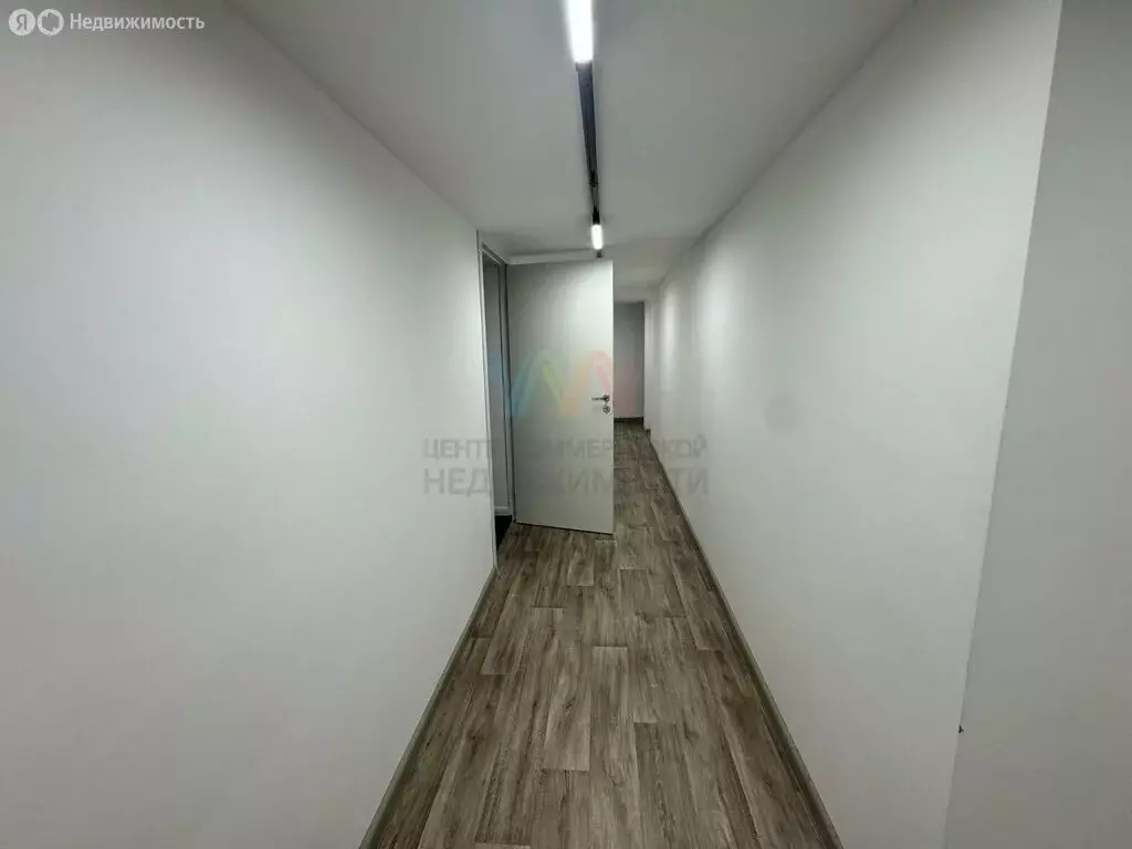 Торговая площадь (260 м) - Фото 1