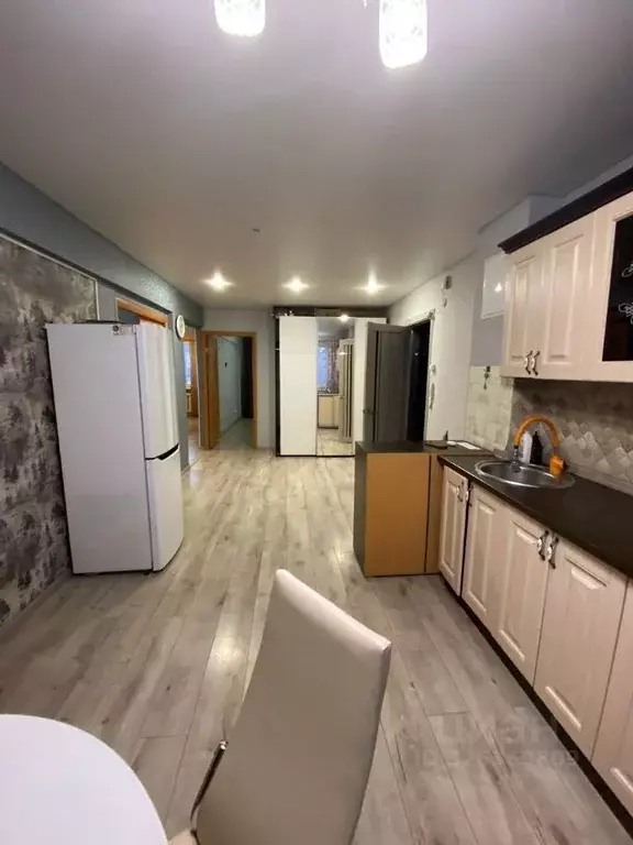 3-к кв. Алтай, Горно-Алтайск Коммунистический просп., 66 (70.0 м) - Фото 2