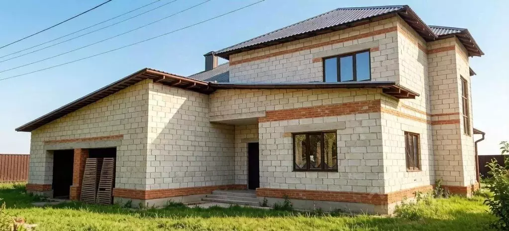 Дом в Оренбургская область, Оренбургский район, Красноуральский ... - Фото 1