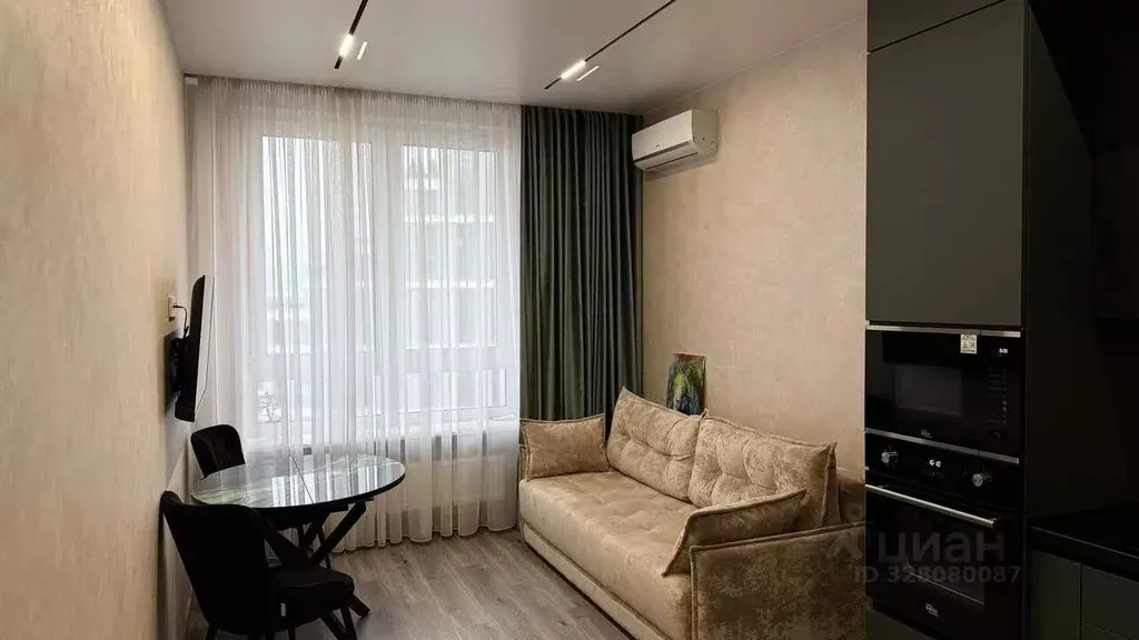 1-к кв. Крым, Симферополь ул. Воровского, 24Д (50.0 м) - Фото 1