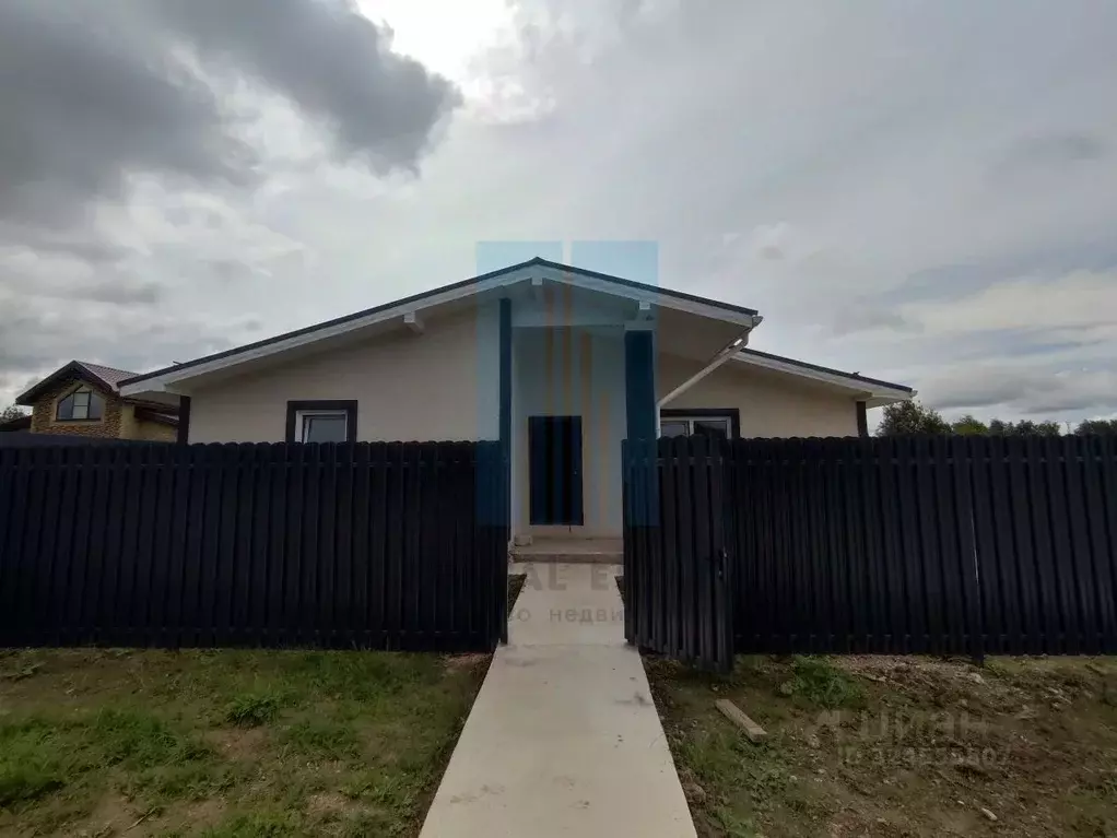 Дом в Московская область, Чехов муниципальный округ, д. Большое ... - Фото 1