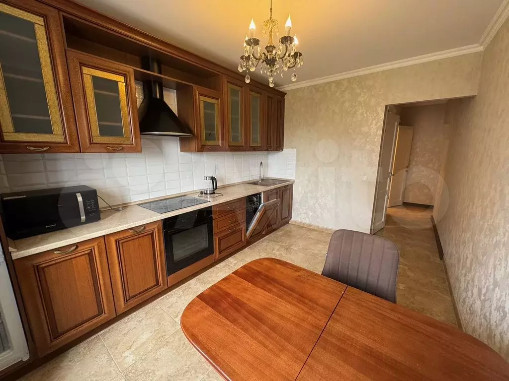 2-к. квартира, 75 м, 9/14 эт. - Фото 1