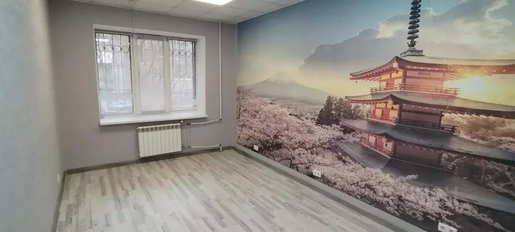 Офис в Свердловская область, Екатеринбург ул. Восточная, 6 (17 м) - Фото 1