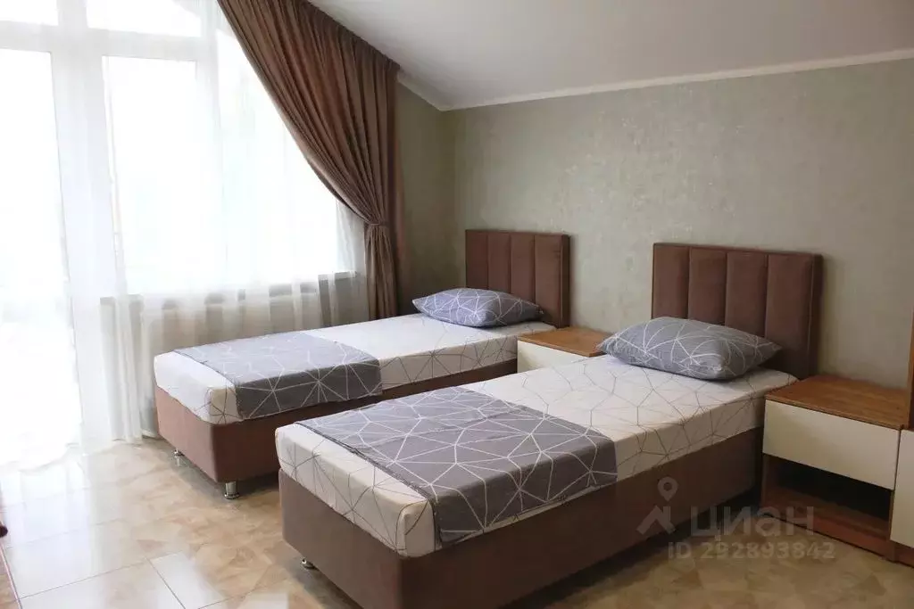 Дом в Краснодарский край, Геленджик ул. Тельмана, 6 (150 м) - Фото 0