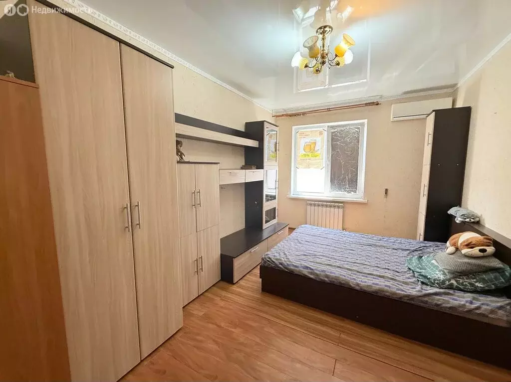 1-комнатная квартира: Геленджик, улица Адмирала Серебрякова, 18 (34 м) - Фото 0