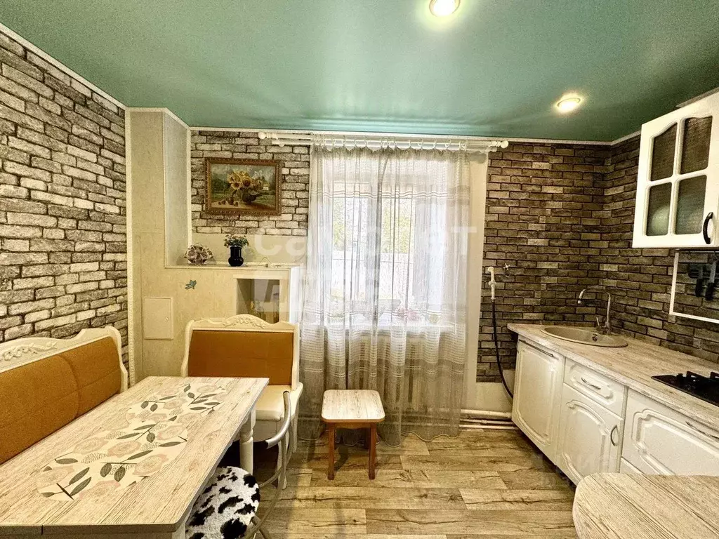 Дом в Пермский край, Березники Гвардейская ул., 43 (49 м) - Фото 1
