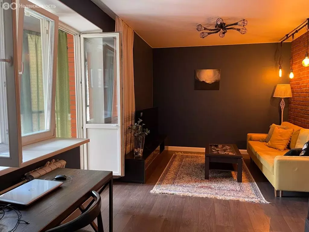 2-комнатная квартира: посёлок городского типа ВНИИССОК, Бородинская ... - Фото 1