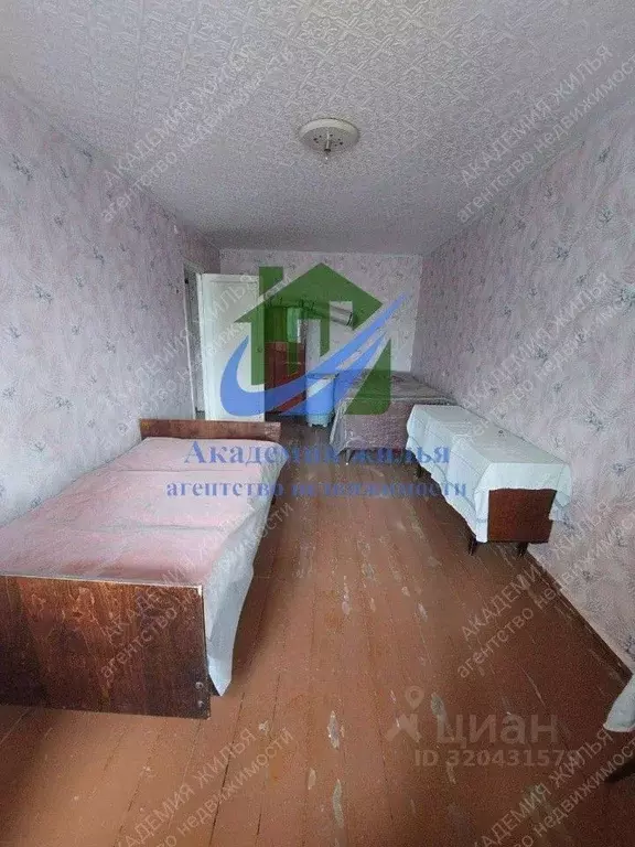 1-к кв. Оренбургская область, Орск Перегонная ул., 12 (29.9 м) - Фото 1