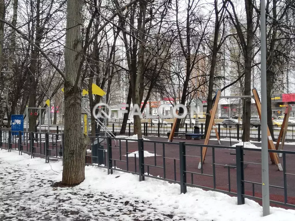 Продаётся 4-к квартира, 71 м - Фото 1