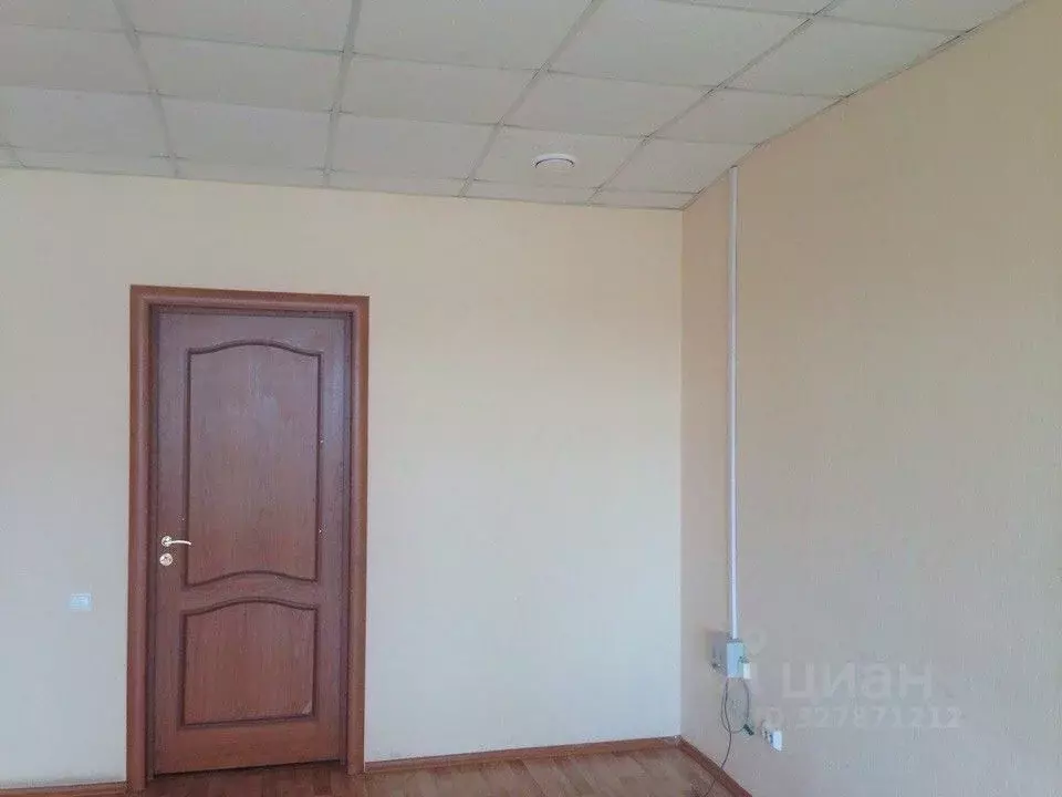 Офис в Свердловская область, Екатеринбург ул. Фронтовых Бригад, 15/4 ... - Фото 1