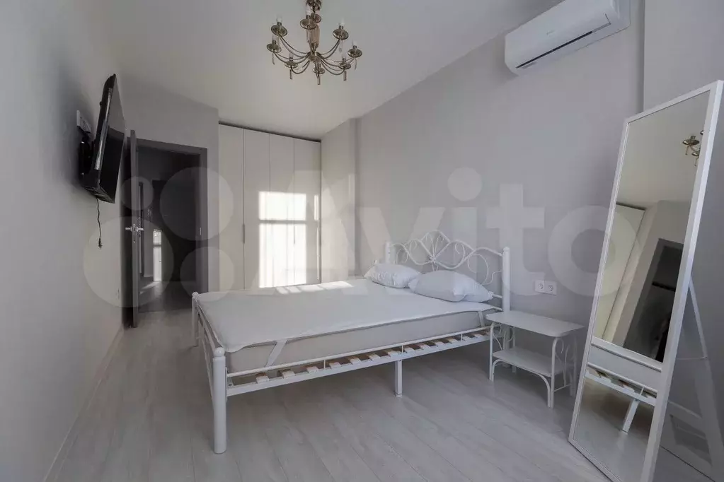 1-к. квартира, 40 м, 4/24 эт. - Фото 0