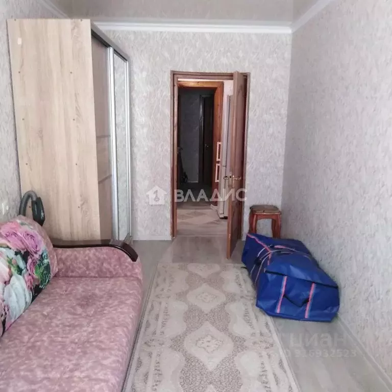 4-к кв. Белгородская область, Белгород ул. Губкина, 17 (74.5 м) - Фото 0