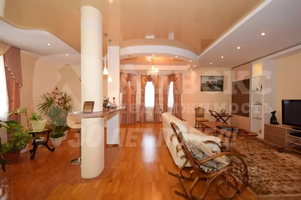 Коттедж в Тюменская область, Тюмень Калининская ул., 25 (264 м) - Фото 2