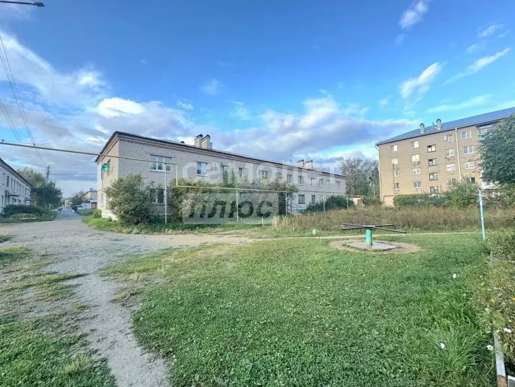 3-к кв. Свердловская область, Артемовский ул. Гагарина, 3 (61.0 м) - Фото 1