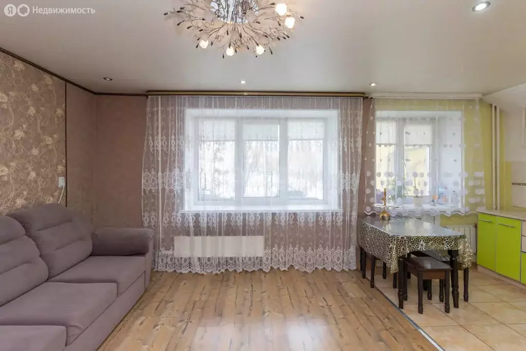 3-комнатная квартира: Омск, улица 12 Декабря, 102 (59.7 м) - Фото 2