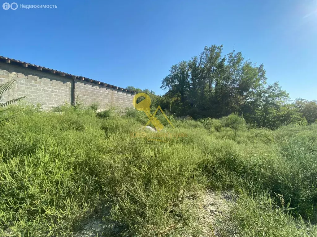 Участок в Кроянское, микрорайон Ромашка (7.56 м) - Фото 0