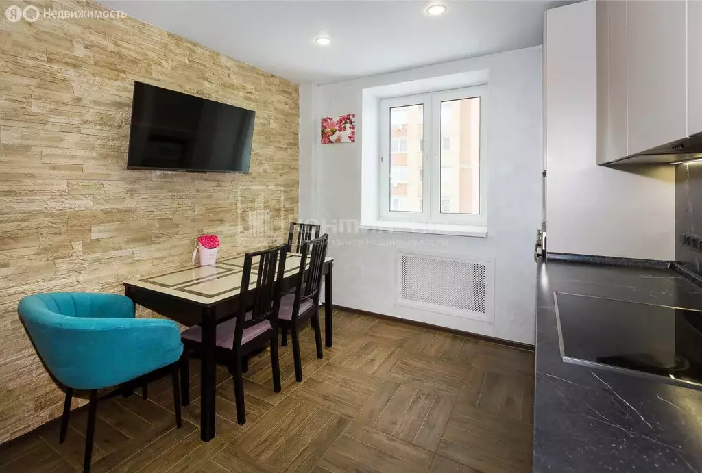 3-комнатная квартира: Владимир, улица Нижняя Дуброва, 13Б (76.7 м) - Фото 1