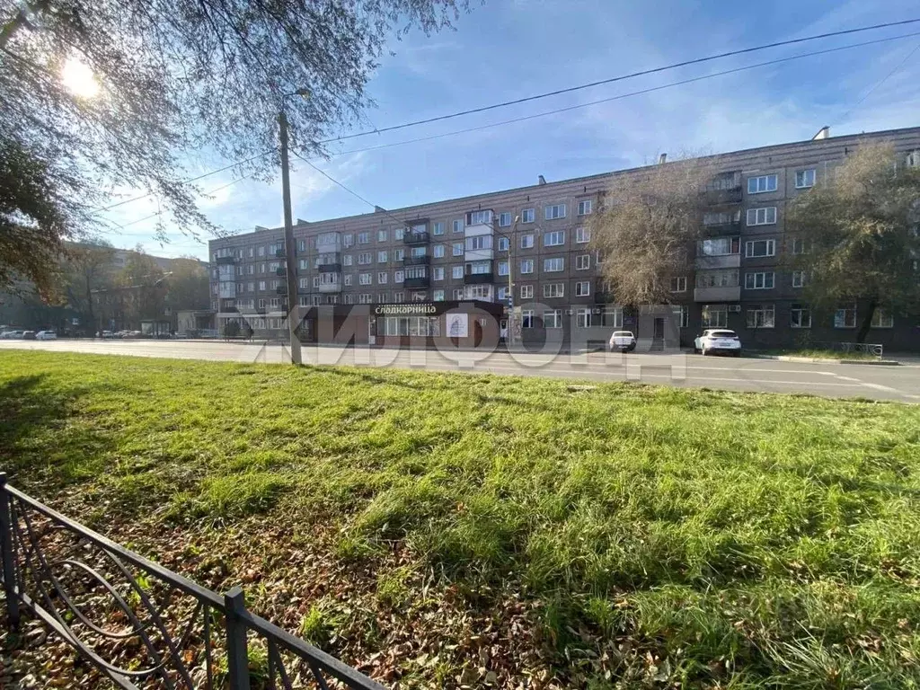 2-к кв. Хакасия, Абакан ул. Маршала Жукова, 7 (42.9 м) - Фото 1