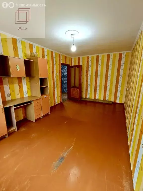 3-комнатная квартира: Барнаул, улица Энтузиастов, 25 (62 м) - Фото 1