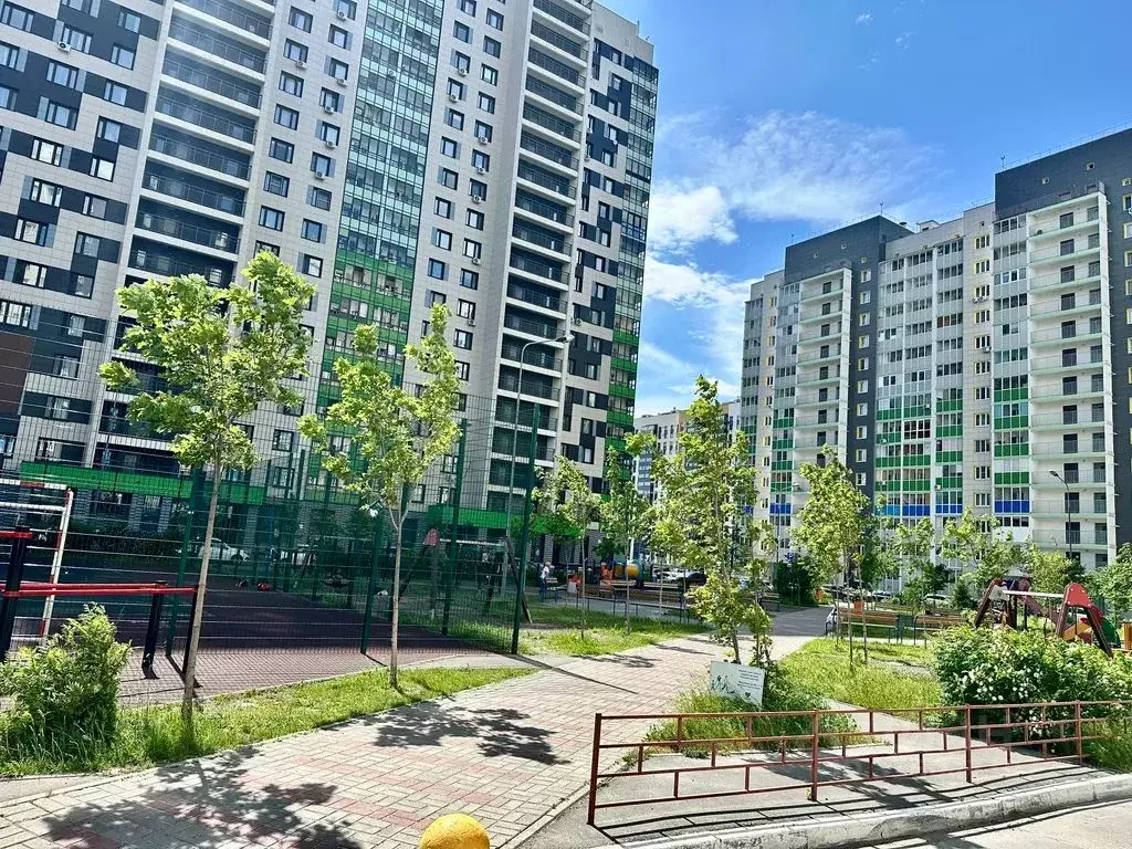 2-к кв. Татарстан, Казань ул. Натана Рахлина, 13 (60.0 м) - Фото 1