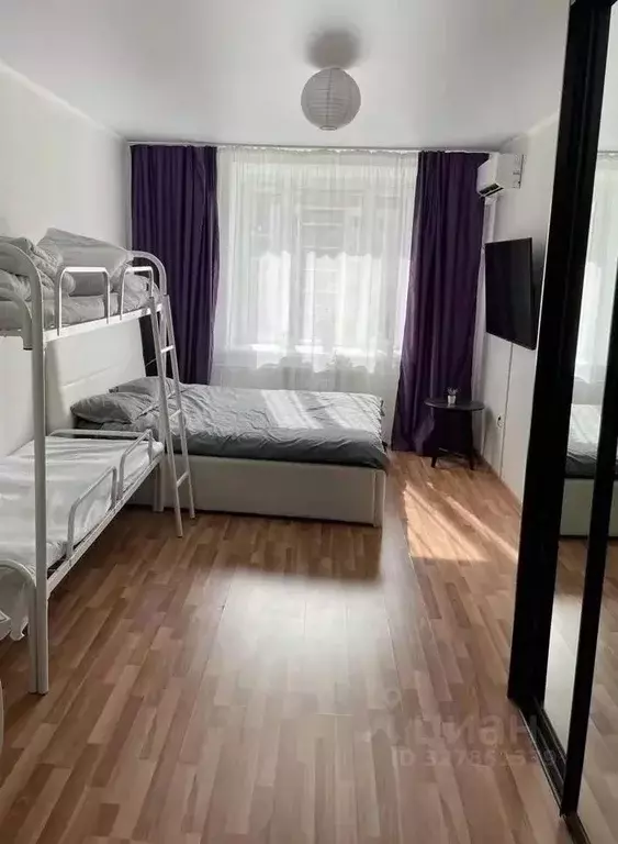 1-к кв. Татарстан, Казань ул. Сибгата Хакима, 33 (42.0 м) - Фото 1