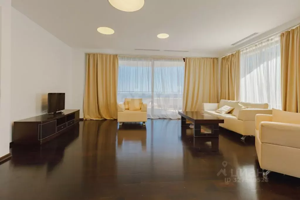 4-к кв. Крым, Ялта проезд Парковый, 6А (176.8 м) - Фото 1