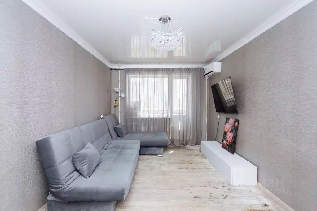 2-к кв. Татарстан, Казань ул. Батыршина, 13 (50.0 м) - Фото 1