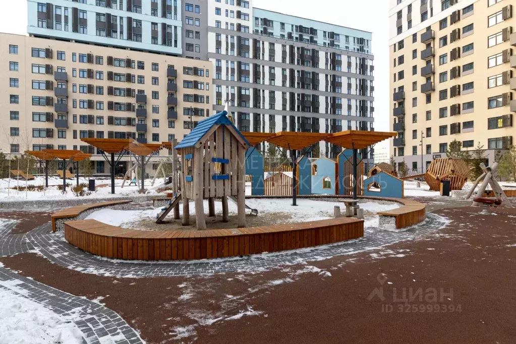 1-к кв. Тюменская область, Тюмень Харьковская ул., 74 (37.0 м) - Фото 1