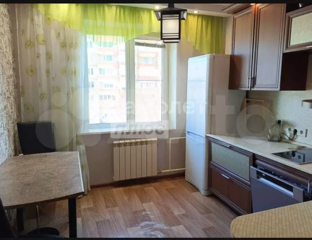 2-к. квартира, 54 м, 2/9 эт. - Фото 0