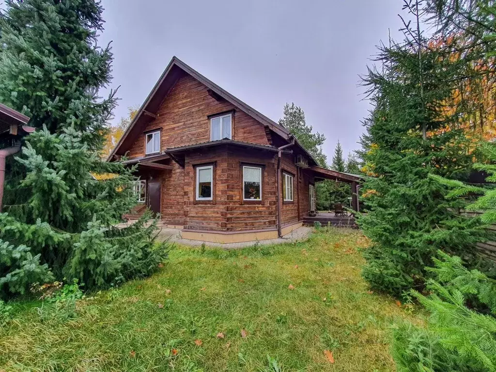 Дом в Московская область, Одинцовский городской округ, с. Уборы  (200 ... - Фото 1