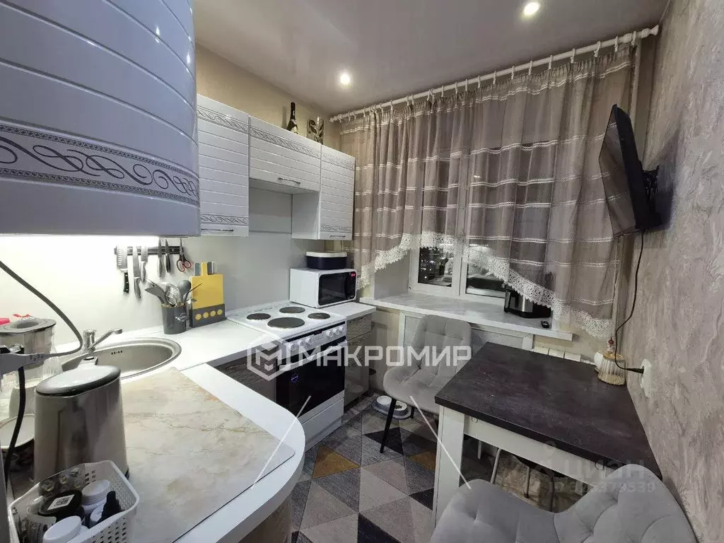 2-к кв. Ханты-Мансийский АО, Сургут ул. Грибоедова, 7 (43.5 м) - Фото 1