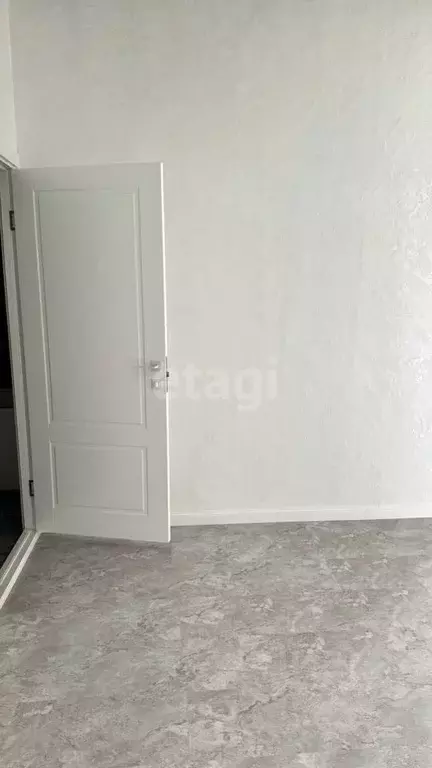 1-к кв. Краснодарский край, Новороссийск ул. Исаева, 44 (61.0 м) - Фото 0