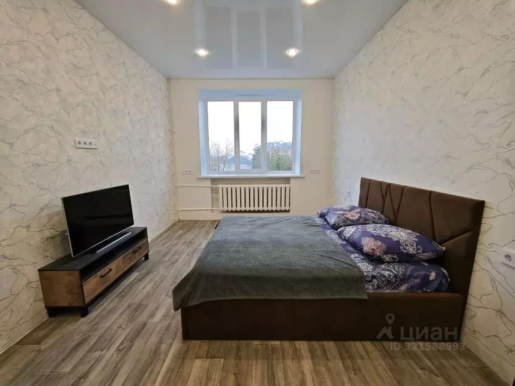 3-к кв. Башкортостан, Ишимбай ул. Чкалова, 12А (69.0 м) - Фото 1
