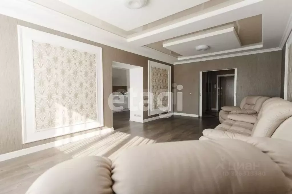 2-к кв. Кемеровская область, Кемерово ул. Терешковой, 18б (98.0 м) - Фото 1