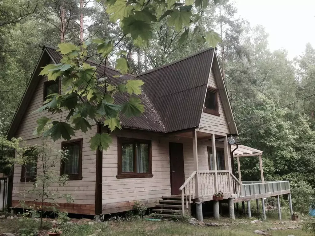 Коттедж в Санкт-Петербург, Санкт-Петербург, Зеленогорск Средняя ул. ... - Фото 0