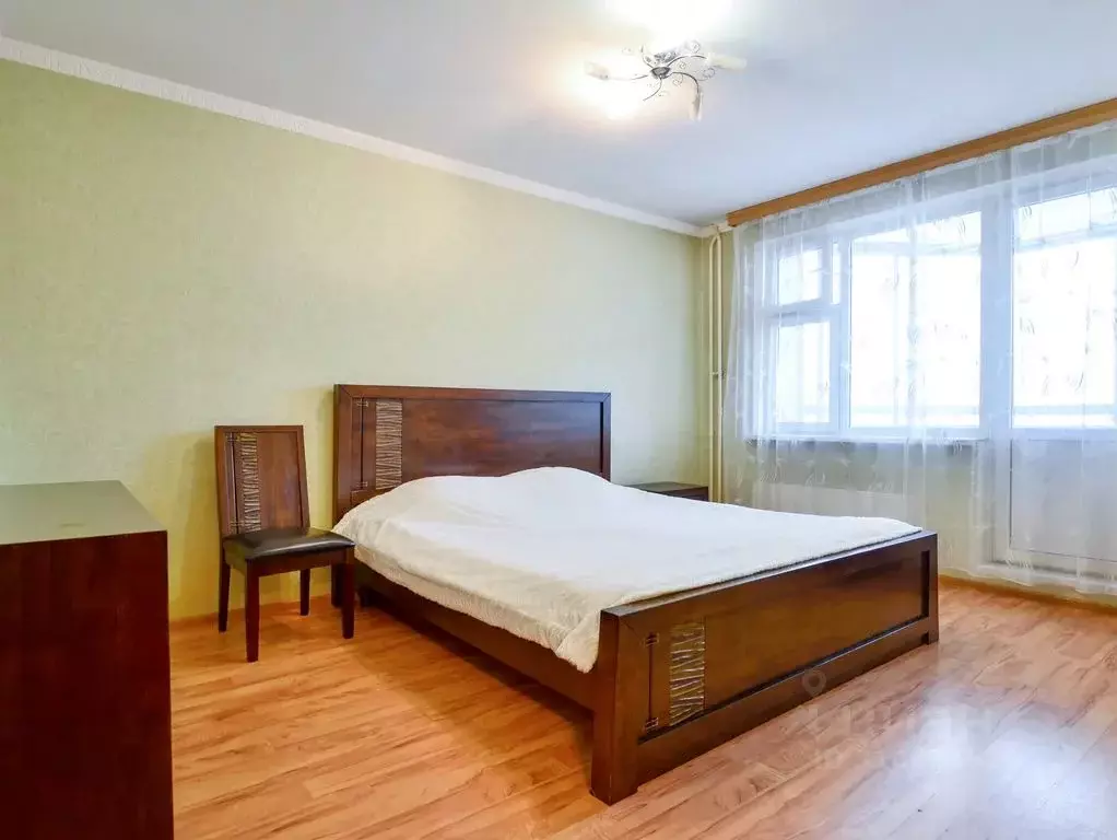 2-к кв. Московская область, Красногорск ул. Имени Зверева, 6 (75.0 м) - Фото 0
