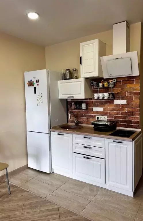 Студия Краснодарский край, Сочи Виноградная ул., 22/1А (33.0 м) - Фото 1